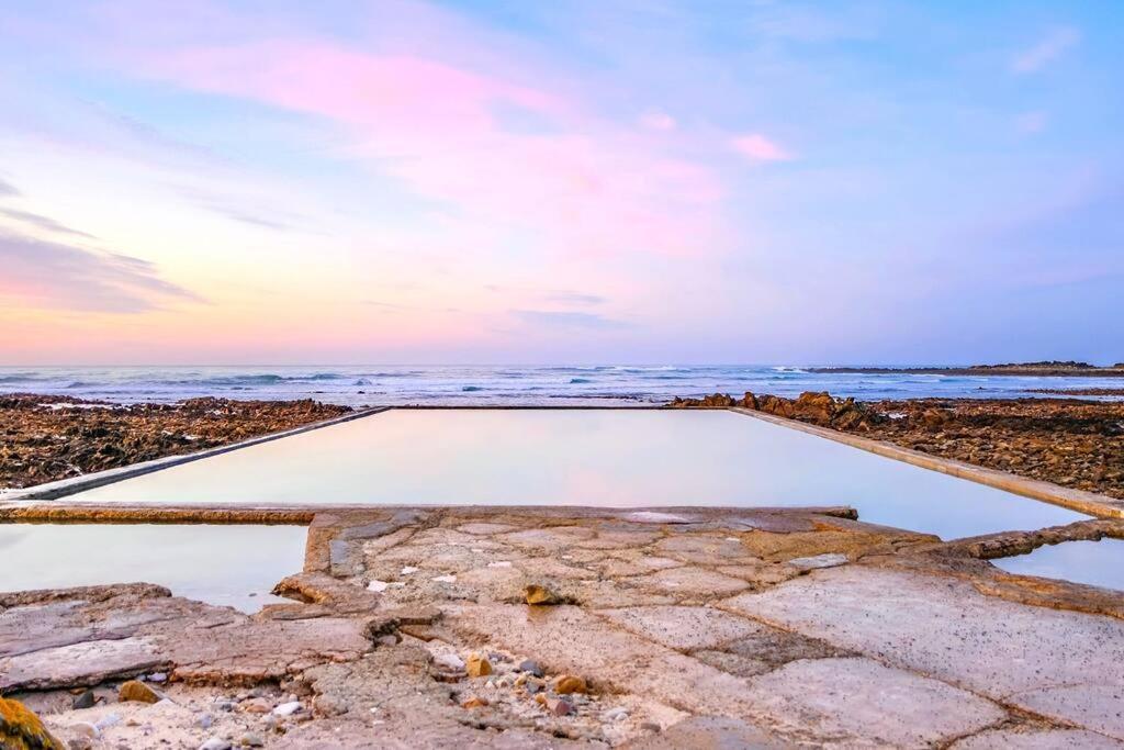 Agulhas Heights Self-Catering Cottages Extérieur photo