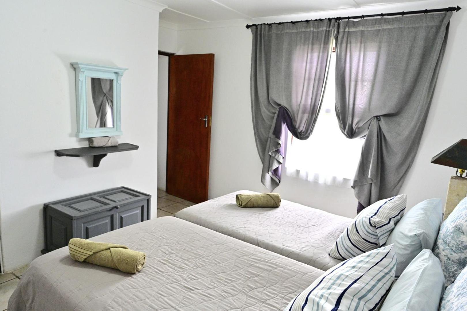 Agulhas Heights Self-Catering Cottages Extérieur photo